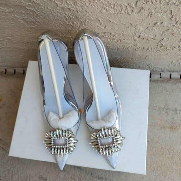 Good American cinder-f*cking-rella pump - Picture 9 of 16